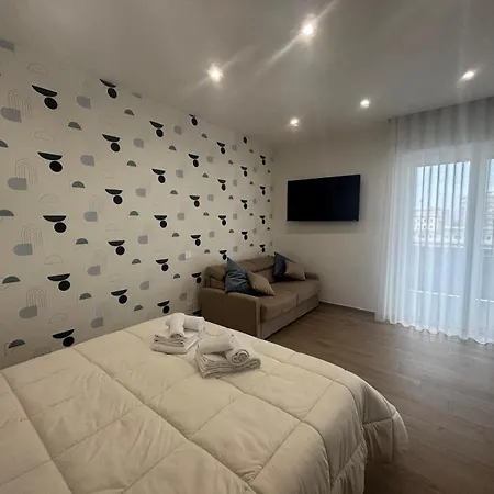 Di Passaggio Apartment *